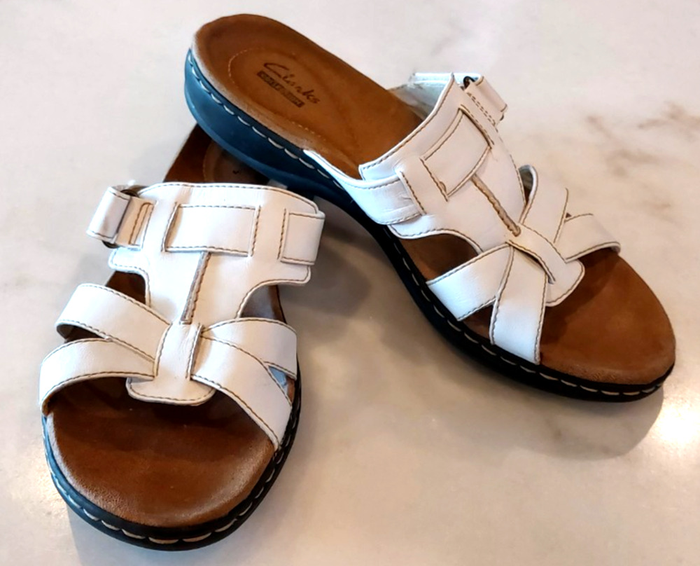 Clarks Collection Women's White Leather Sandal Size 9